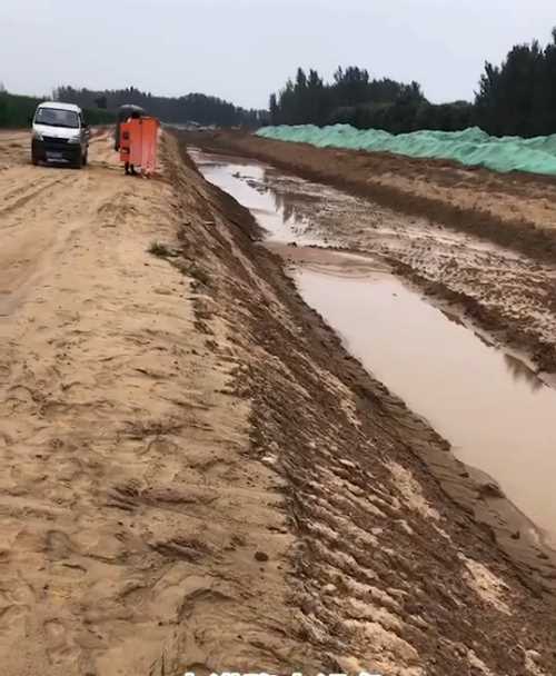 保定唐县河道降水